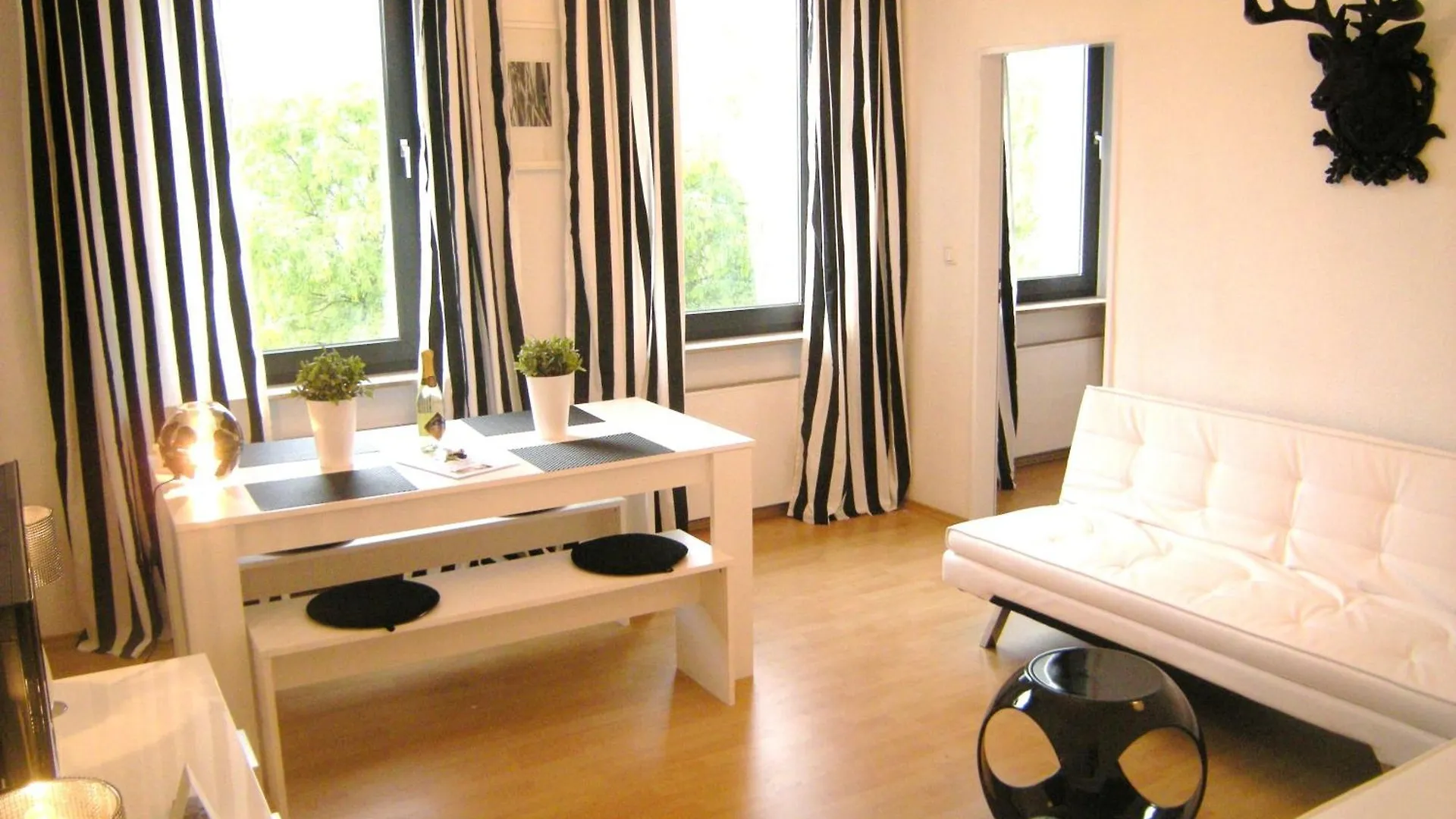 Apartamento A-Partments Colonia Alemania